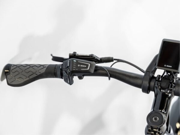 Trek Allant+ 6 Lowstep Shimano Deore 10V 545 Wh 650b 2023 – Image 5