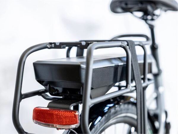 Trek District+ 2 Lowstep 500 Wh Bleu – Image 7