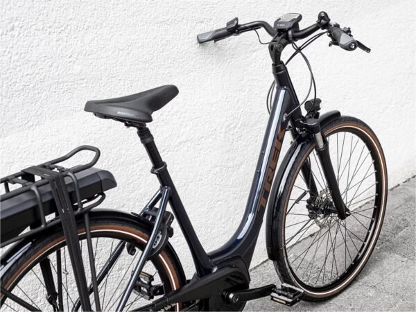Vélo Électrique ville Trek Verve+ 2 Lowstep 400 Wh 2022 – Image 3